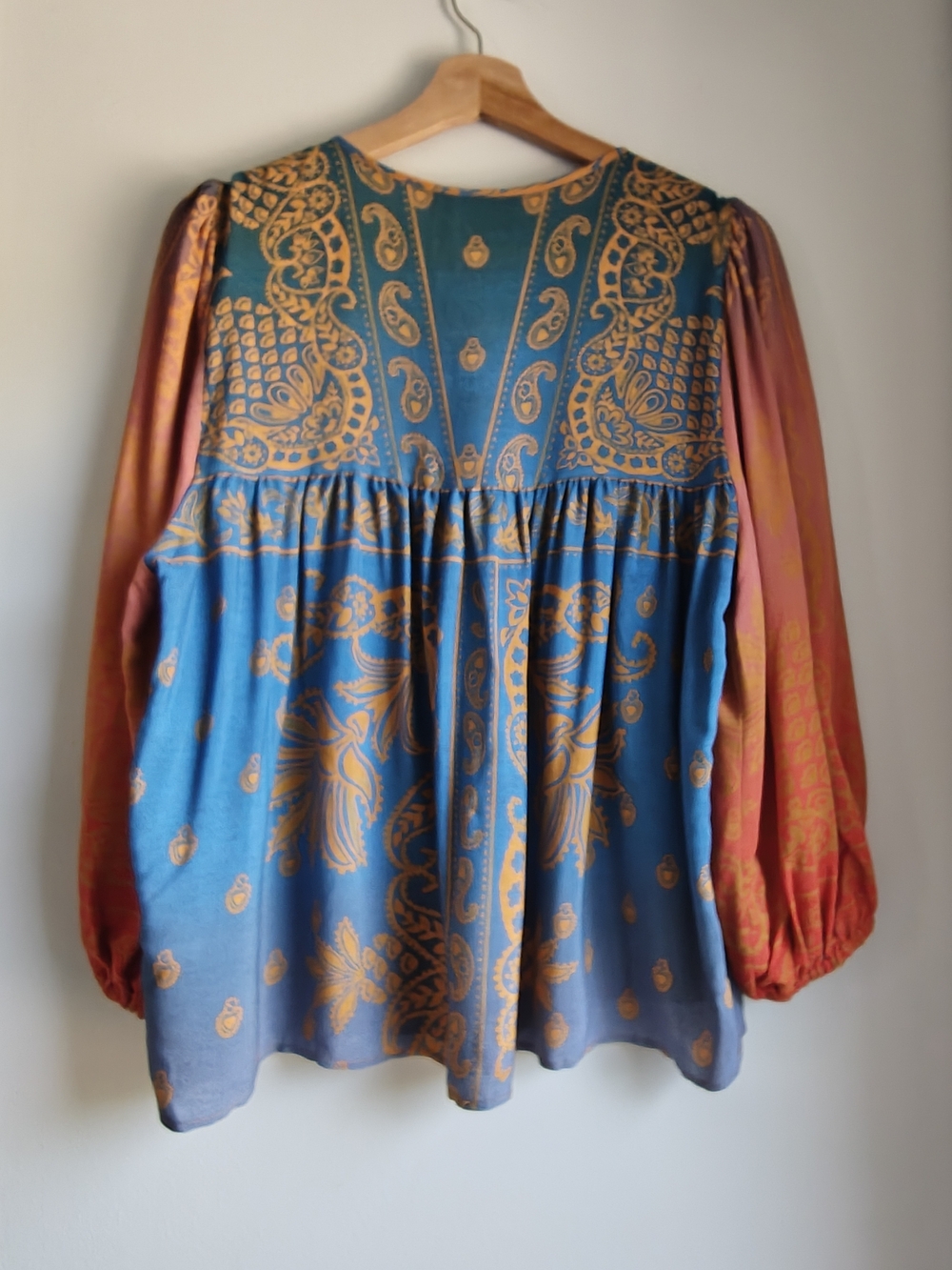Farm Rio Teal and Coral Paisley Peasant Blouse Size S - Picture 4 of 11